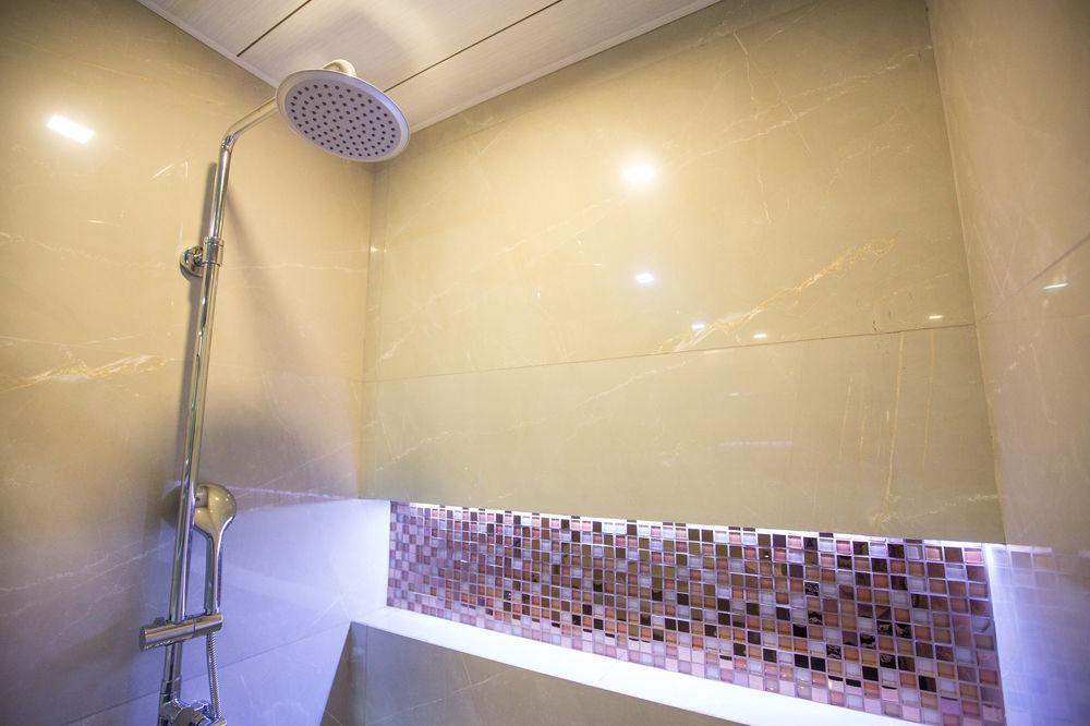 Bello Hotel Толедо Екстериор снимка