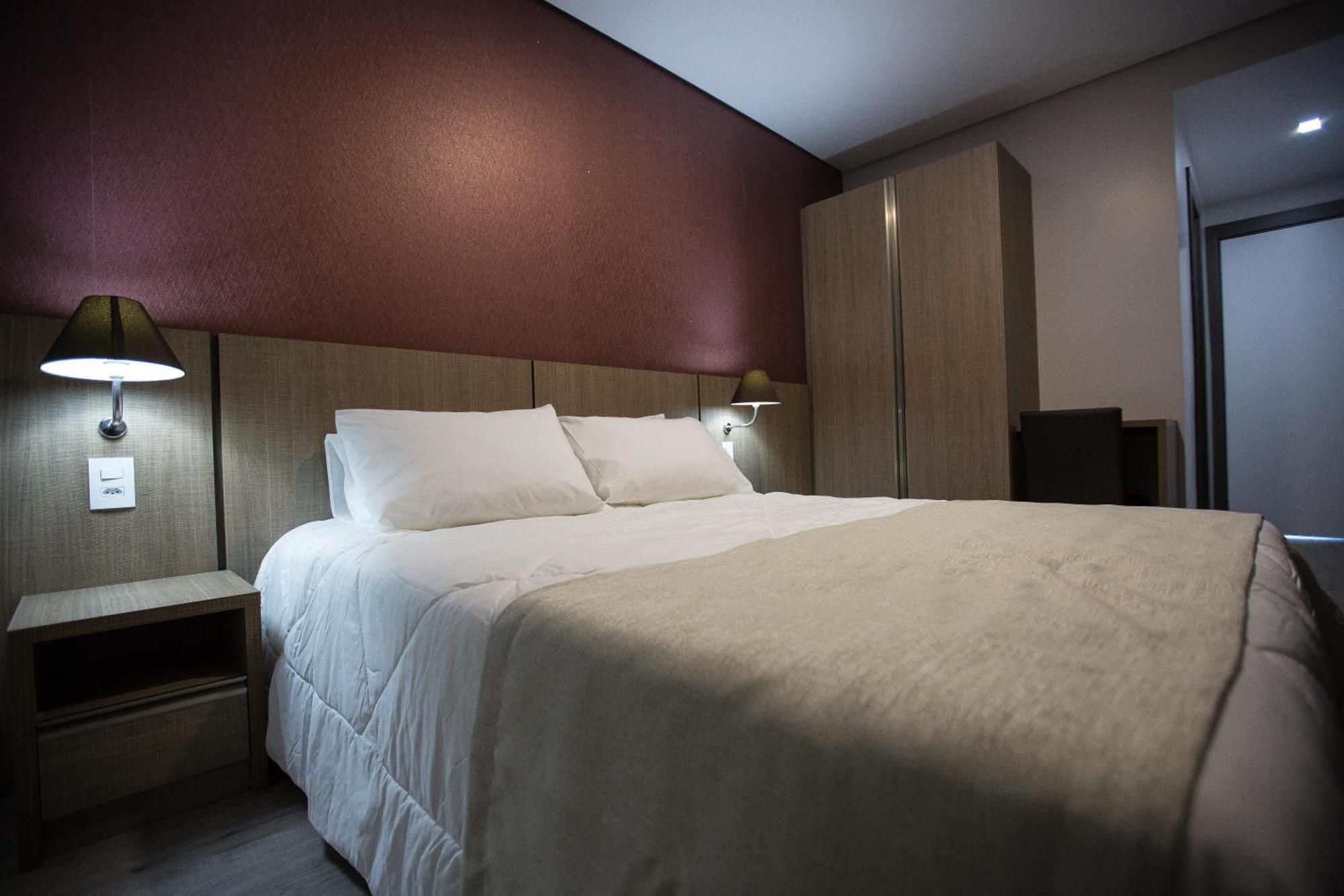Bello Hotel Толедо Екстериор снимка