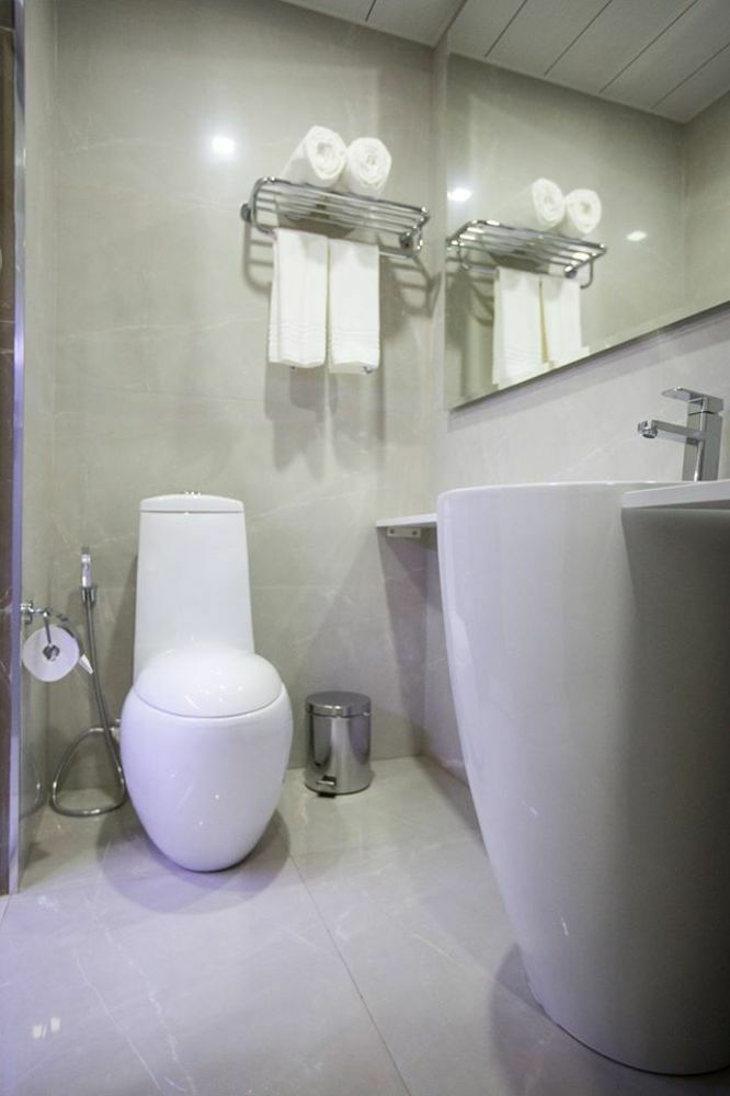 Bello Hotel Толедо Екстериор снимка