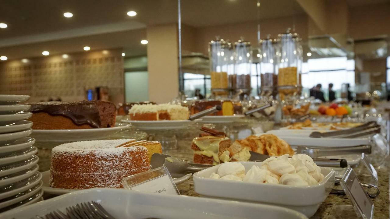 Bello Hotel Толедо Екстериор снимка