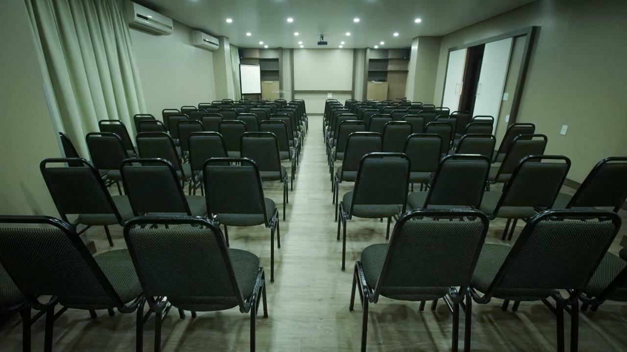 Bello Hotel Толедо Екстериор снимка